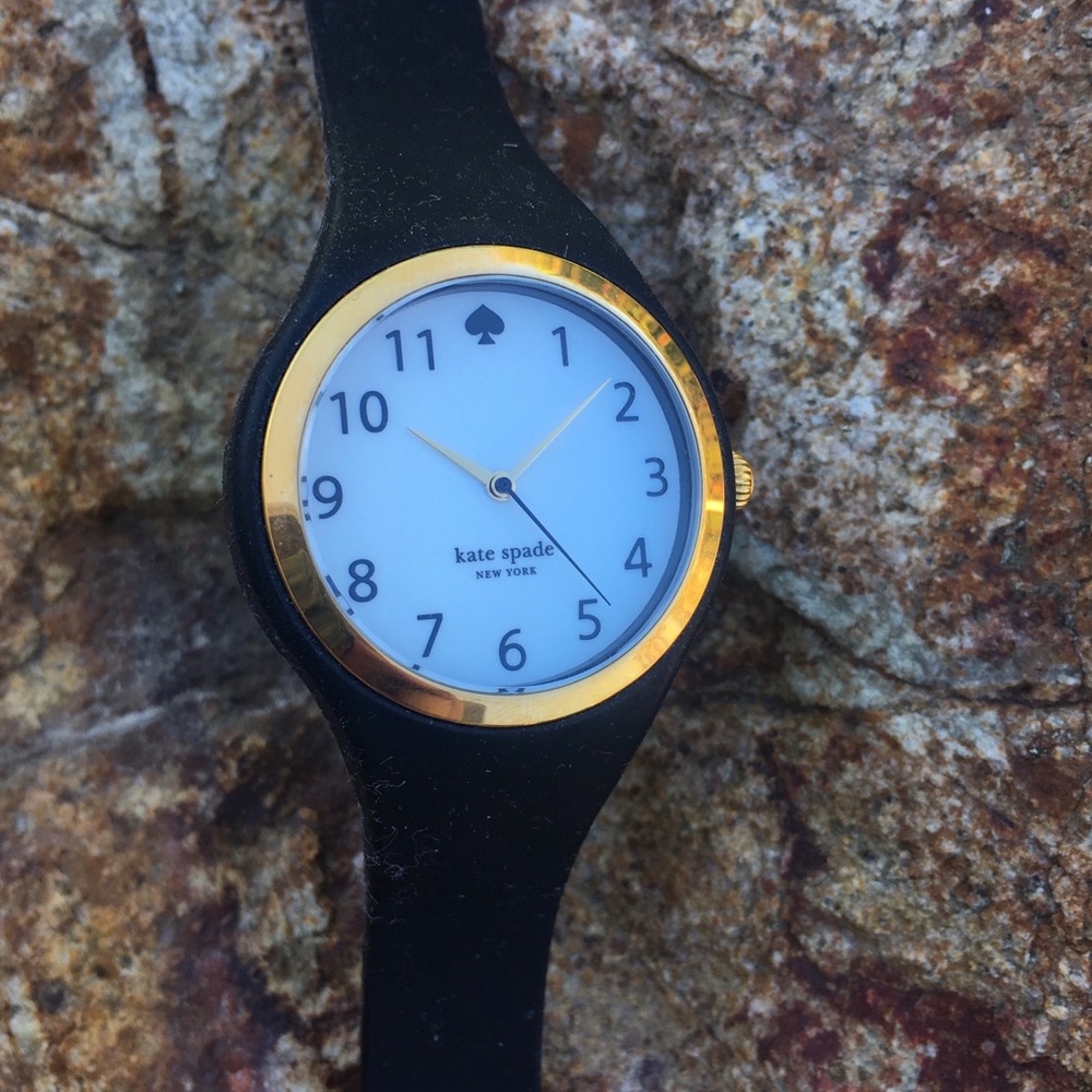 Kate Spade/watch/black strap/white face